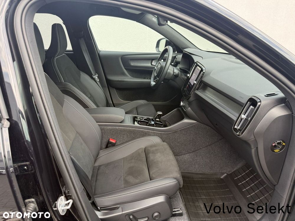 Volvo XC 40 - 34