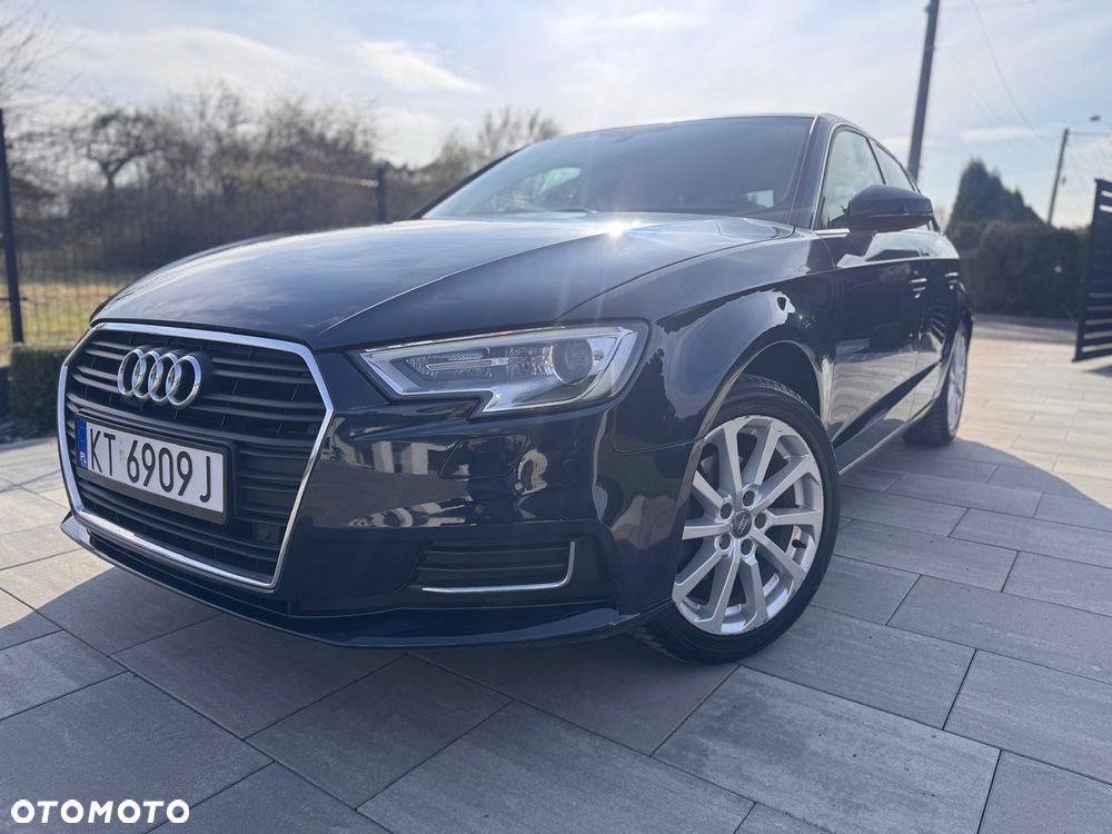 Audi A3 Sportback - 2