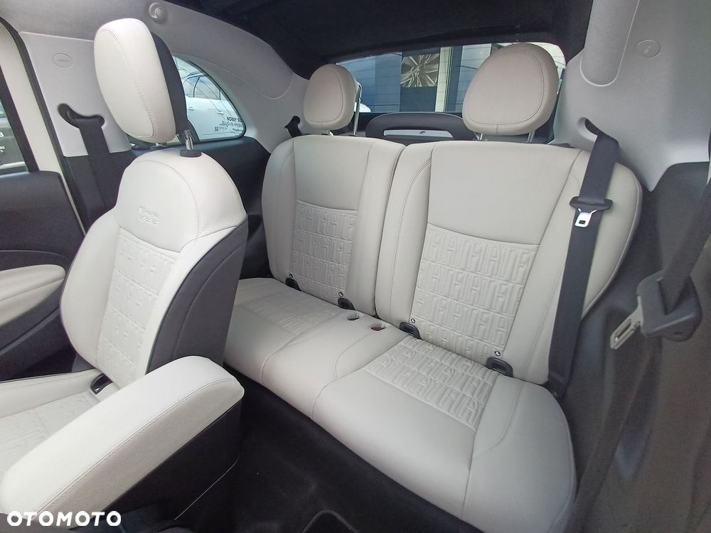 Fiat 500e - 37