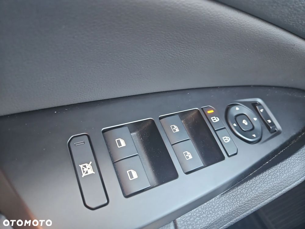 Kia Sportage 1.6 T-GDI Business Line 2WD DCT - 19