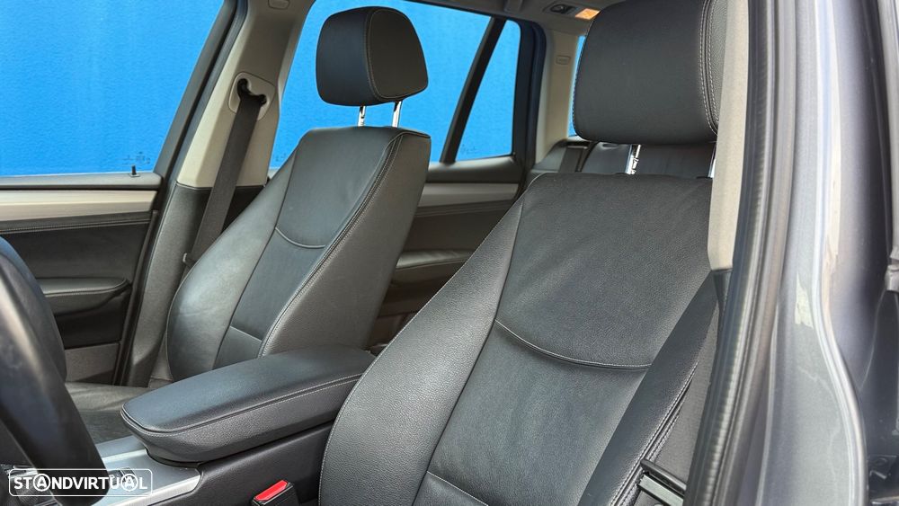 BMW X3 18 d sDrive Pack M - 8