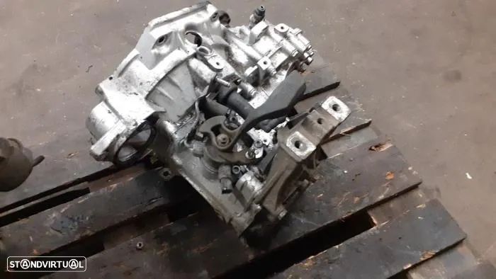 Caixa de 5 velocidades manual JEJ VW BEETLE 1.9 TDI 105CV