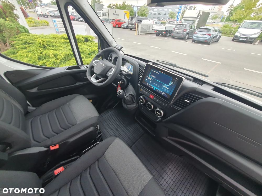Iveco Daily 35S18 - 11
