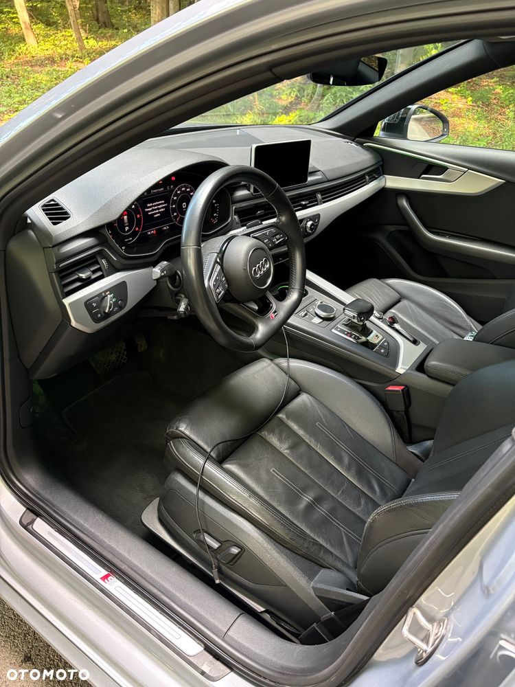 Audi A4 Avant - 10