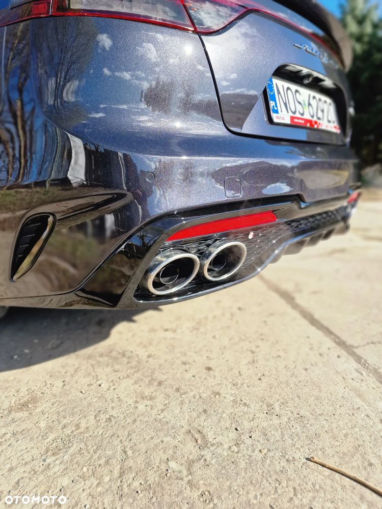 Kia Stinger 3.3 T-GDI AWD OPF GT - 18