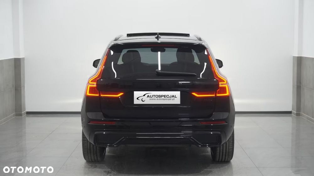 Volvo XC 60 B5 B AWD Plus Black Edition - 5