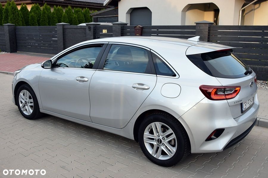 Kia Ceed 1.6 CRDi Edition 7 - 3