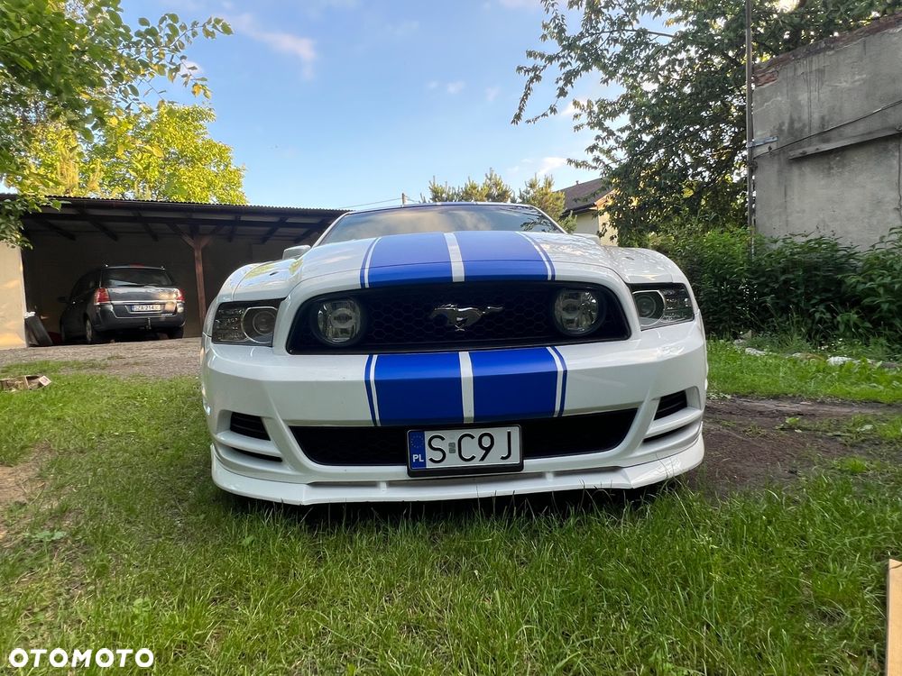 Ford Mustang 5.0 V8 GT Premium - 5