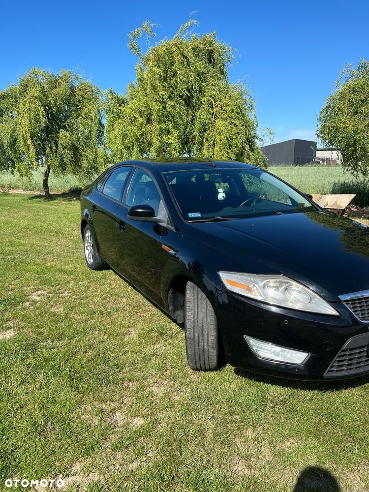 Ford Mondeo 1.8 TDCi Ambiente - 3