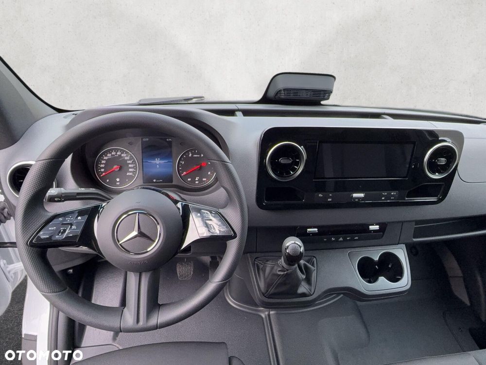 Mercedes-Benz Sprinter 317 CDI - 13