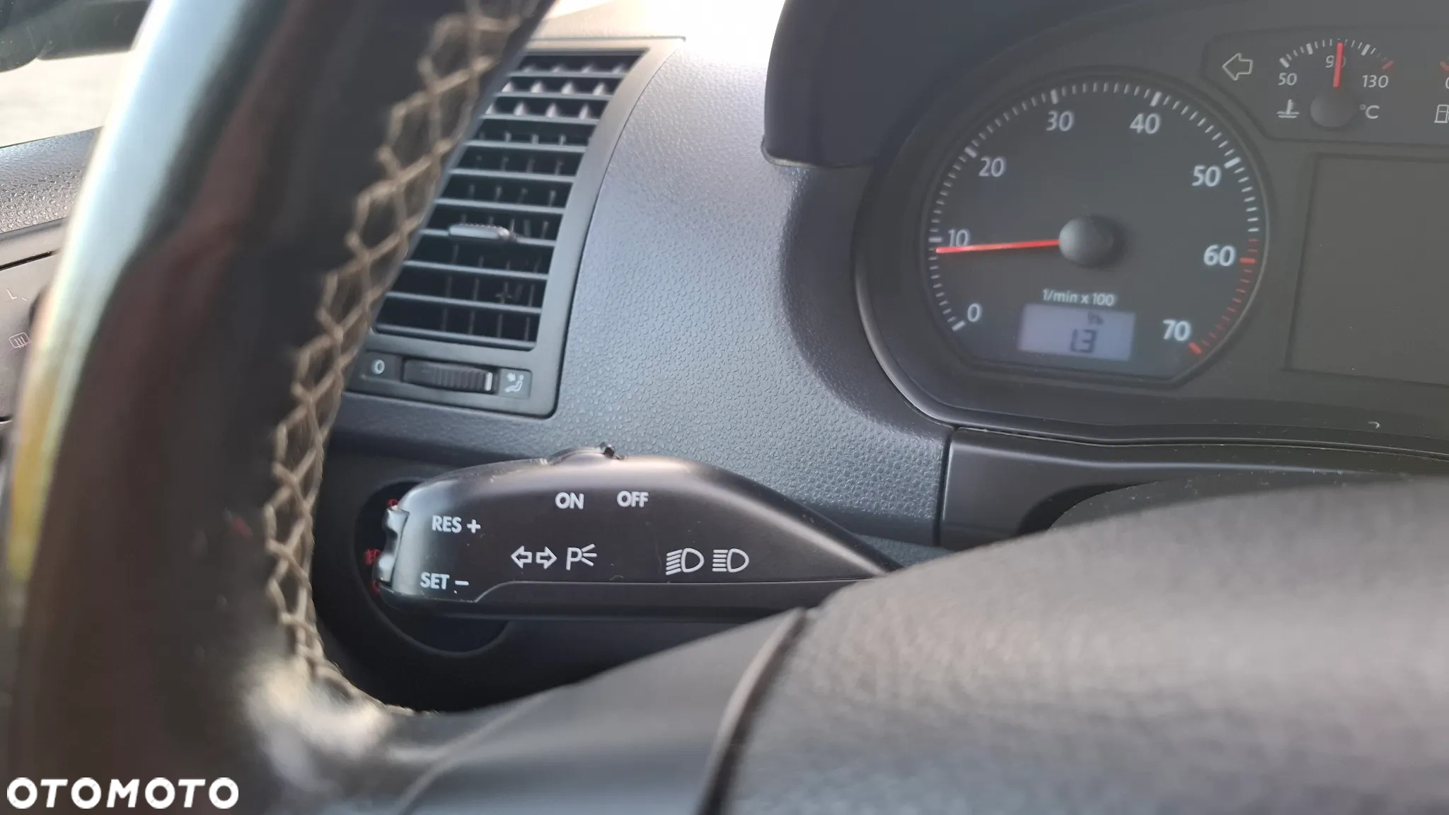 Volkswagen Polo - 13