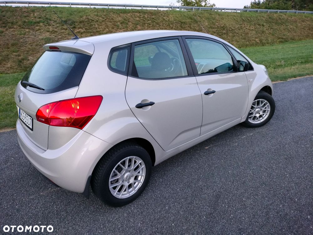 Kia Venga 1.4 CVVT Vision - 13