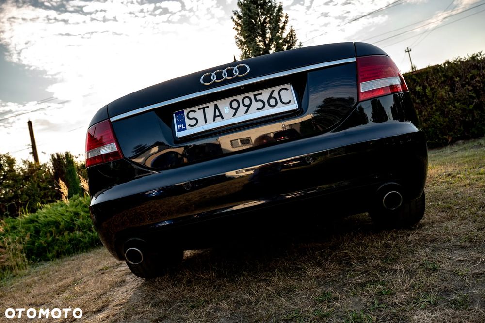 Audi A6 Limousine 2.4 - 7
