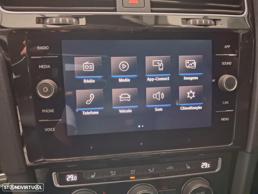 VW Golf 1.6 TDI SCR IQ.DRIVE - 29