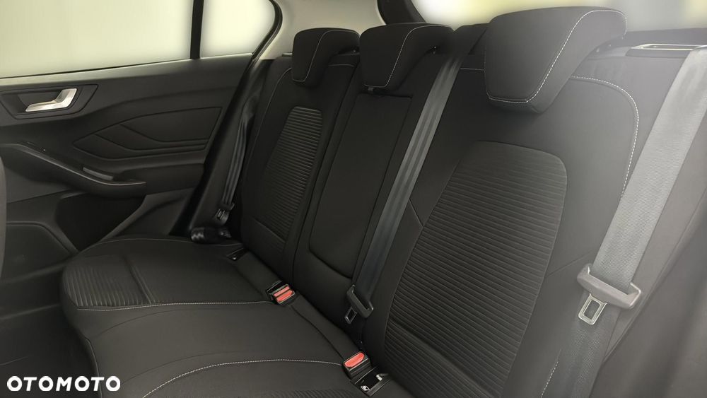 Ford Focus 1.0 EcoBoost Titanium X - 17