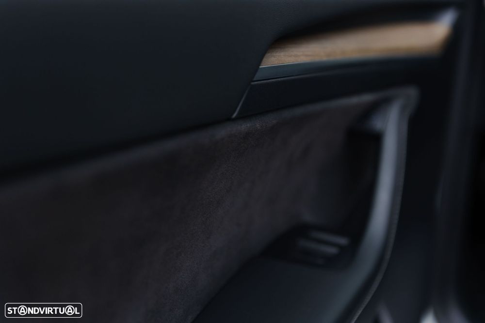 Tesla Model Y Long Range Tração Integral - 7