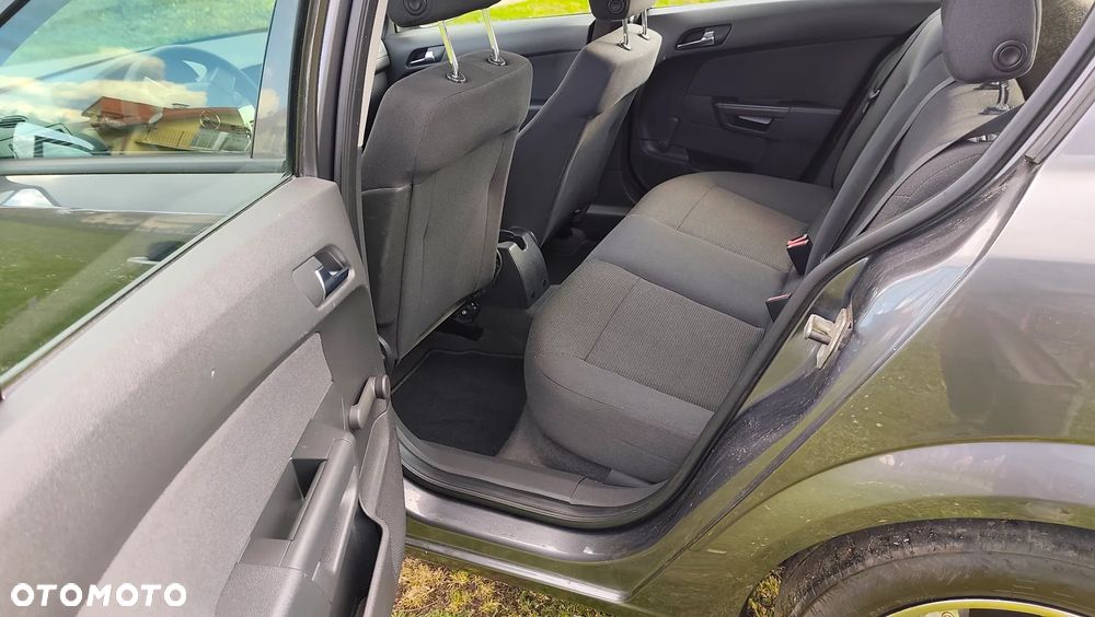 Opel Astra 1.6 Active - 18