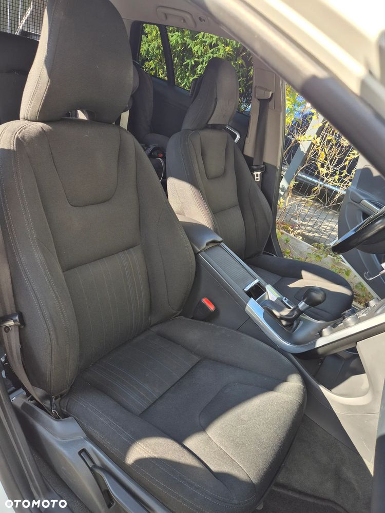 Volvo V60 D2 - 13