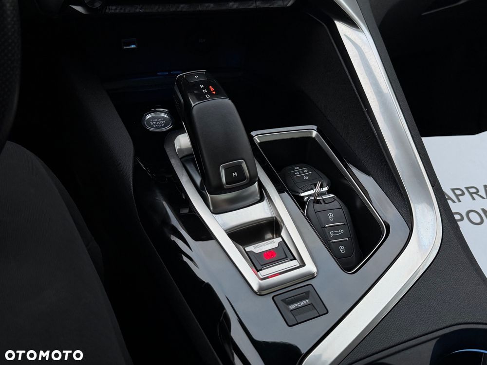 Peugeot 5008 2.0 BlueHDi GT Pack S&S EAT8 - 28