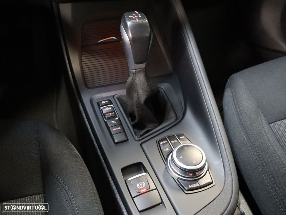 BMW X1 25 e xDrive - 23