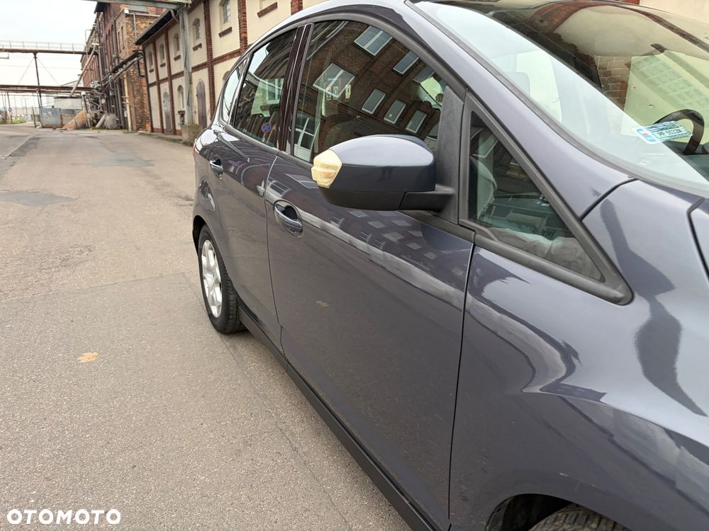 Ford C-MAX - 16