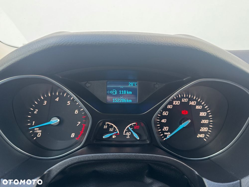 Ford Focus 1.0 EcoBoost Ambiente - 12