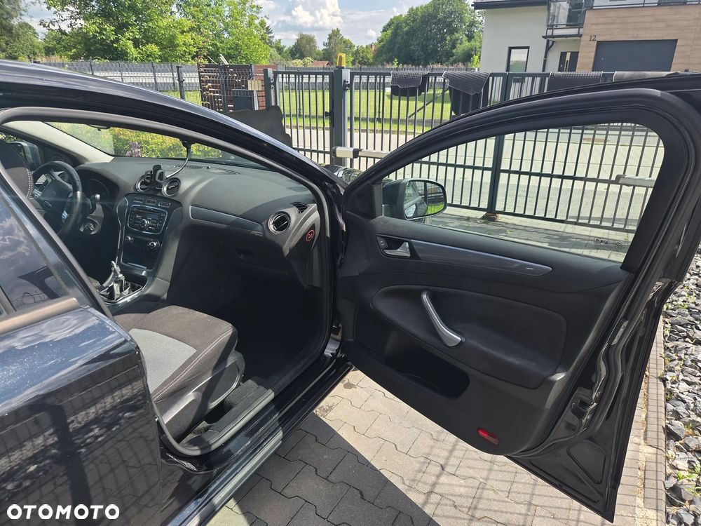 Ford Mondeo 1.6 TDCi Titanium - 13