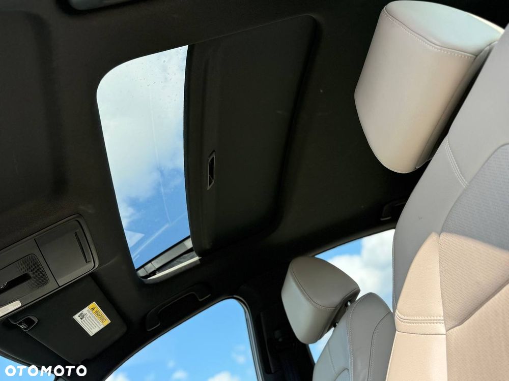 Honda Civic 1.5 i-VTEC Turbo CVT Prestige - 12