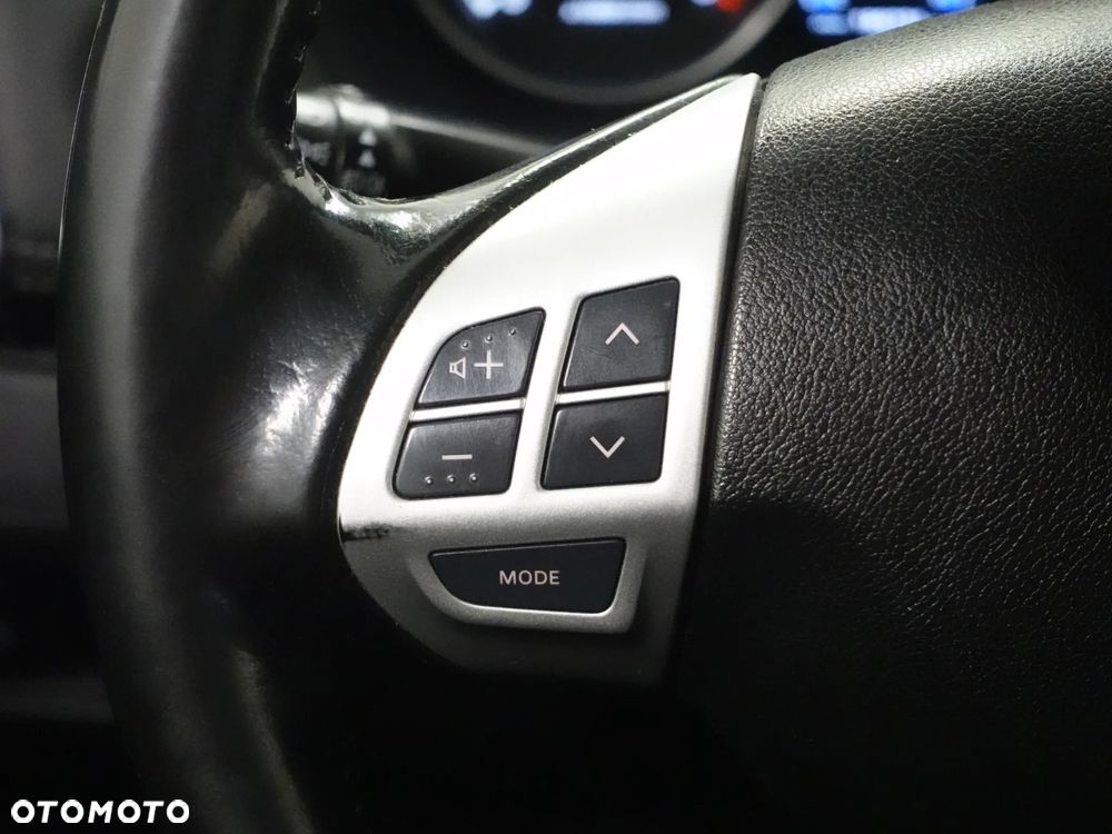 Mitsubishi Outlander 2.0 2WD - 36