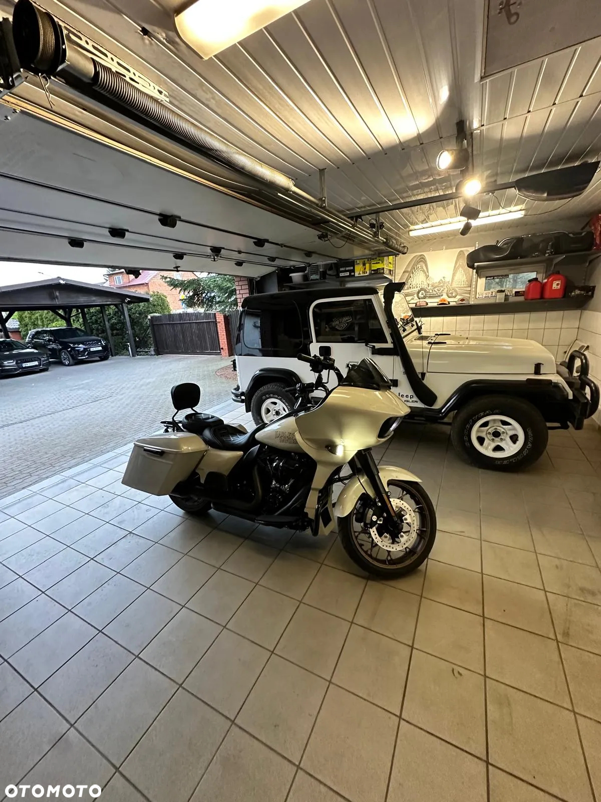 Harley-Davidson Touring Road Glide - 27