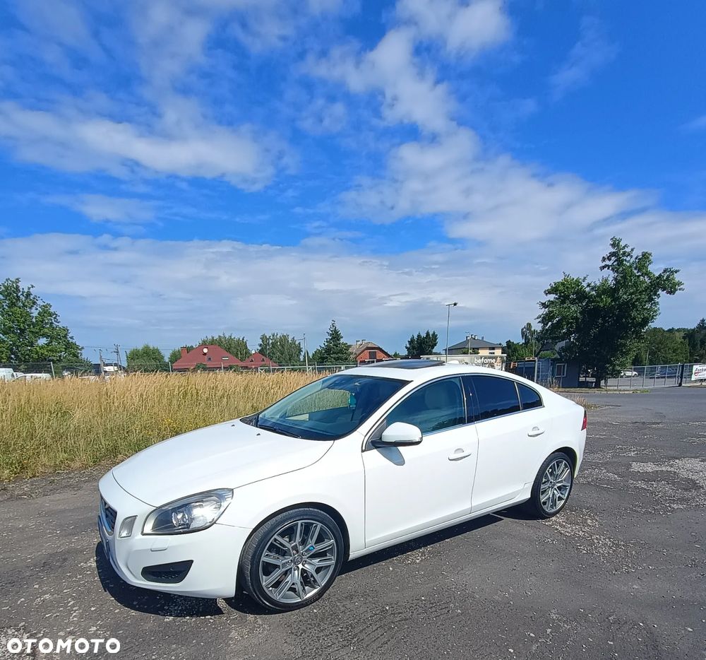 Volvo S60 T6 AWD Geartronic Summum - 5