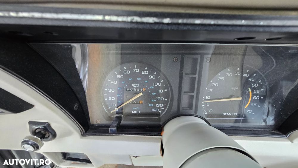 Chevrolet Corvette - 28