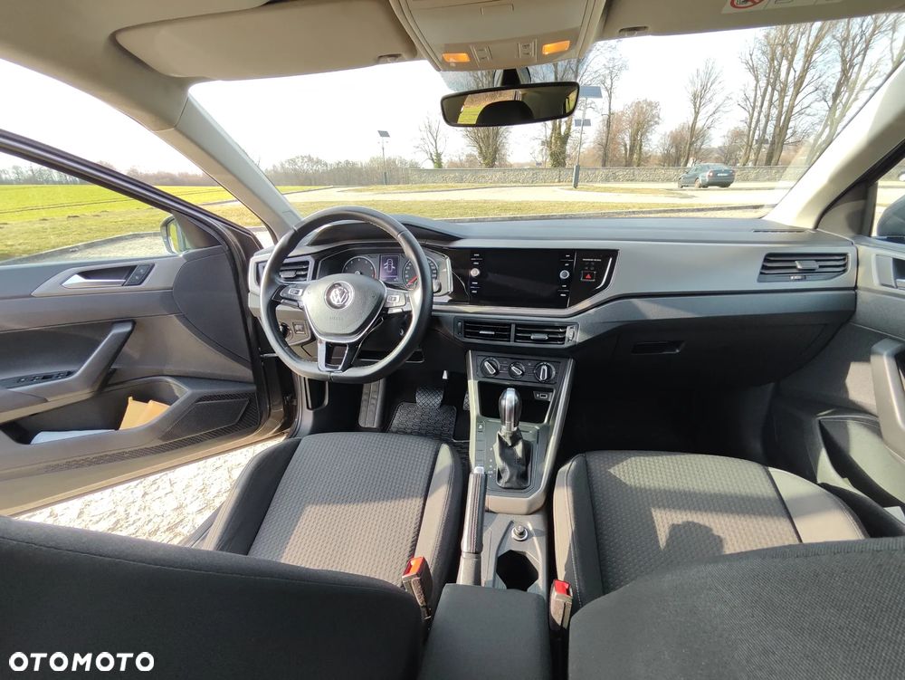 Volkswagen Polo 1.0 TSI DSG Comfortline - 18
