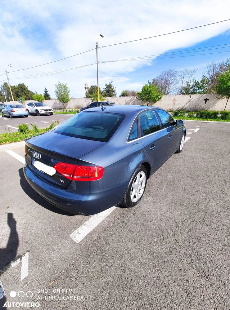 Audi A4 2.0 TDI B8 Multitronic - 9