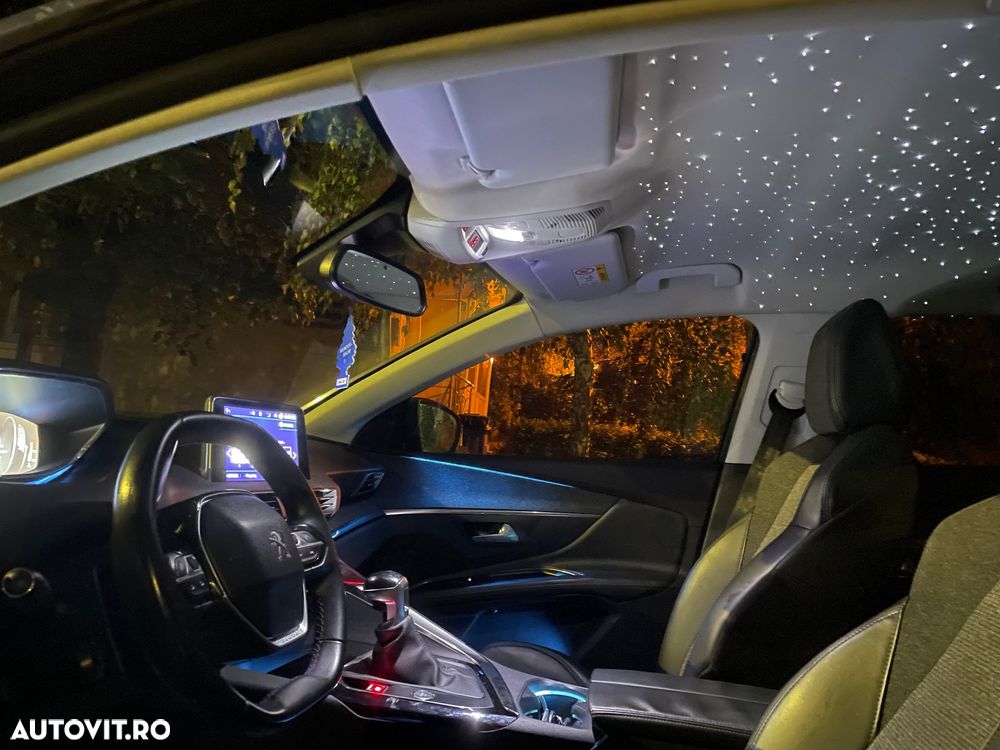 Peugeot 3008 PureTech 130 Stop & Start GPF Roadtrip - 16