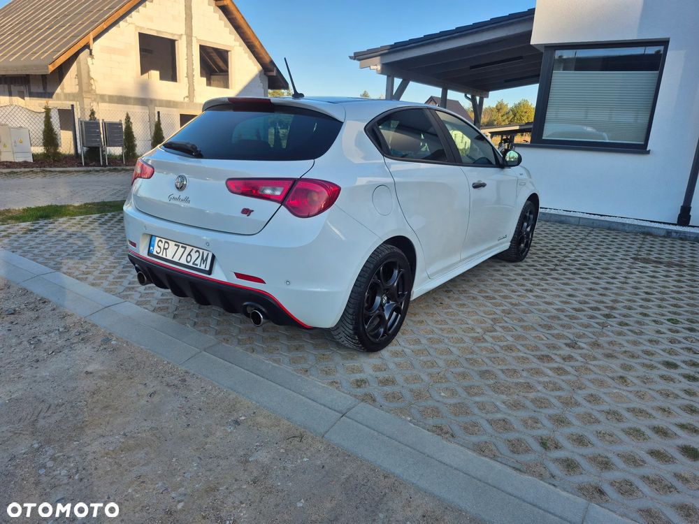 Alfa Romeo Giulietta 2.0 JTDM 16V Sprint - 26