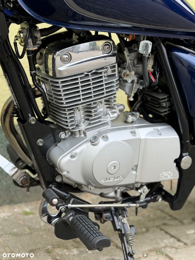 Suzuki Marauder - 31