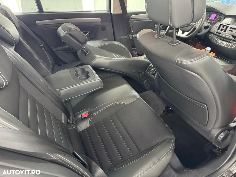 Renault Laguna dCi 150 FAP Start-Stop Paris Business - 5