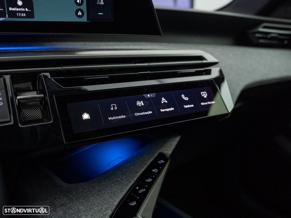 Peugeot E-3008 73 kWh Allure - 29
