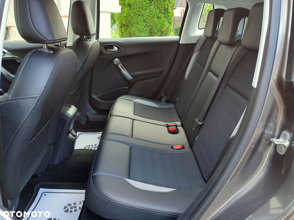 Peugeot 2008 PureTech 110 Stop&Start EAT6 Allure - 20