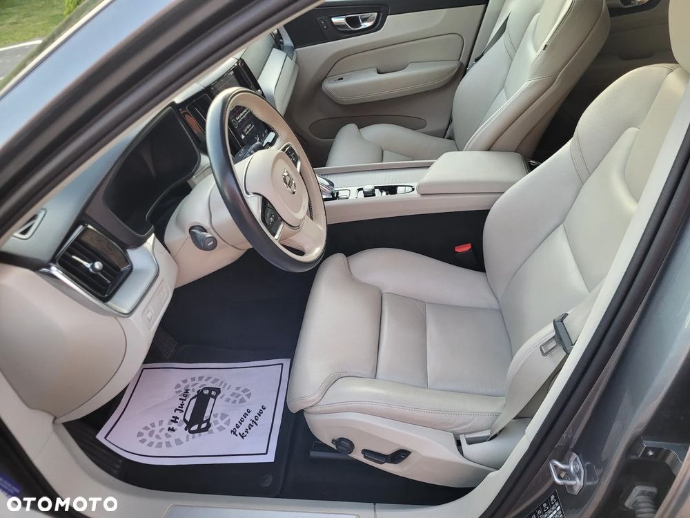 Volvo XC 60 B5 B AWD Inscription - 30