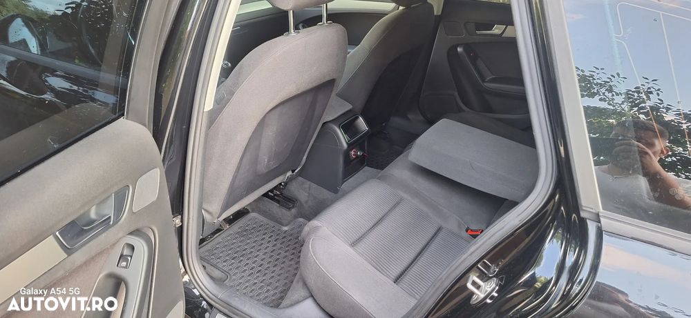 Audi A4 Limuzina 2.0 TDI B8 - 8