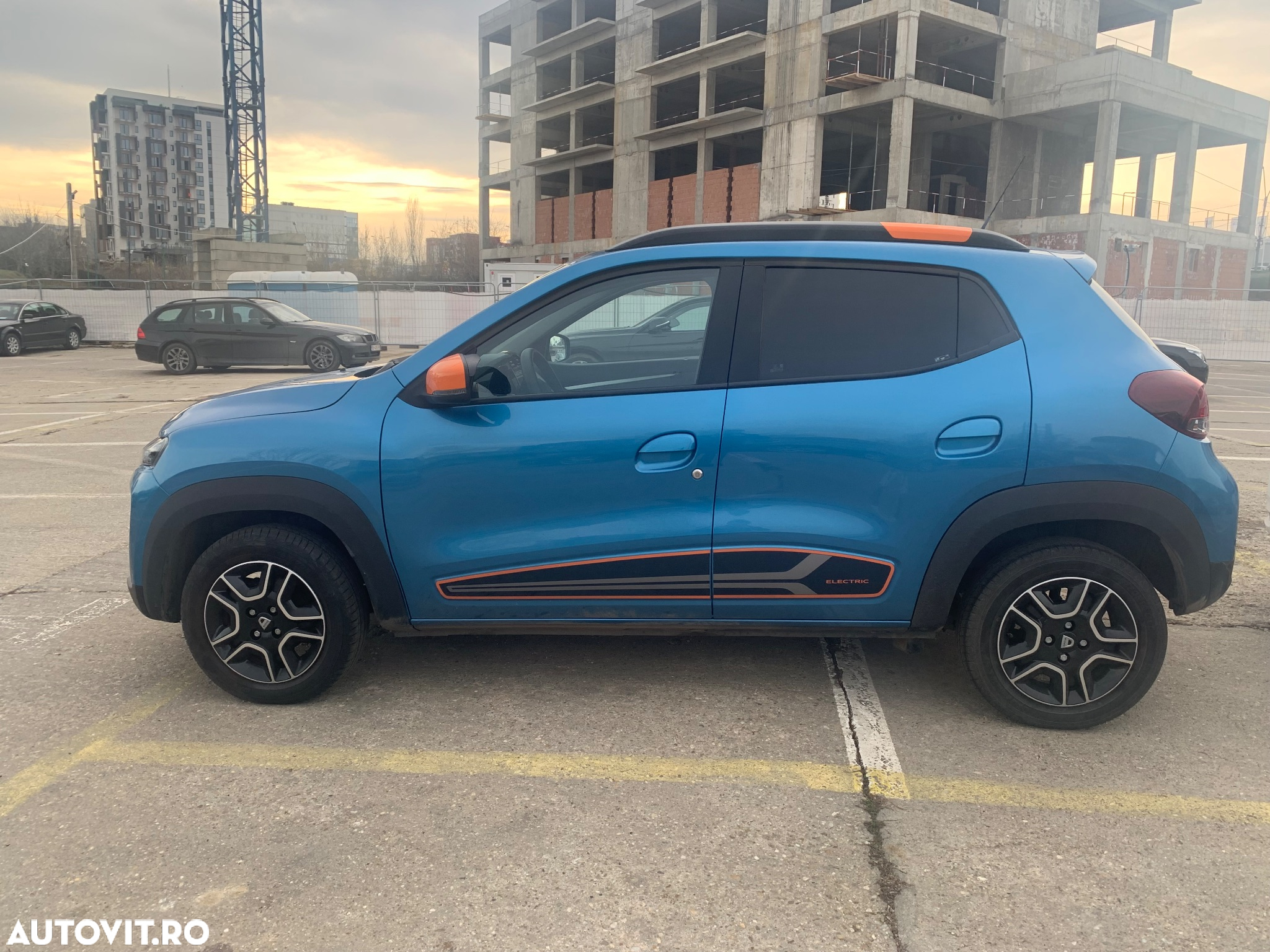 Dacia Spring Expression - 3