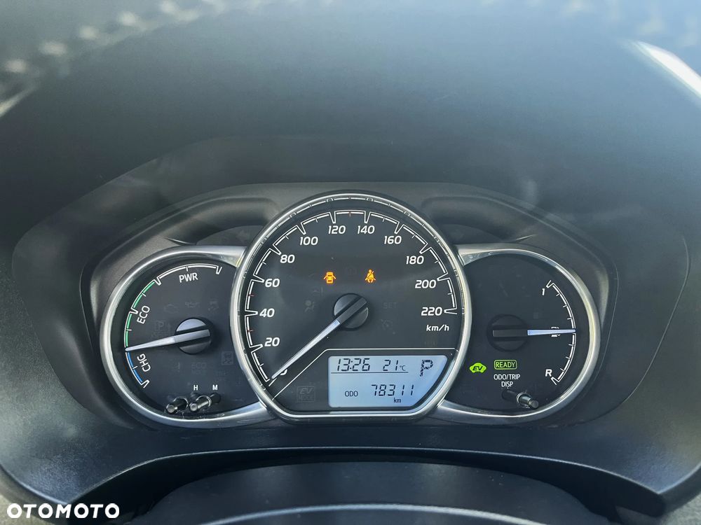 Toyota Yaris ver-hybrid-1-5-vvt--i-comfort - 19