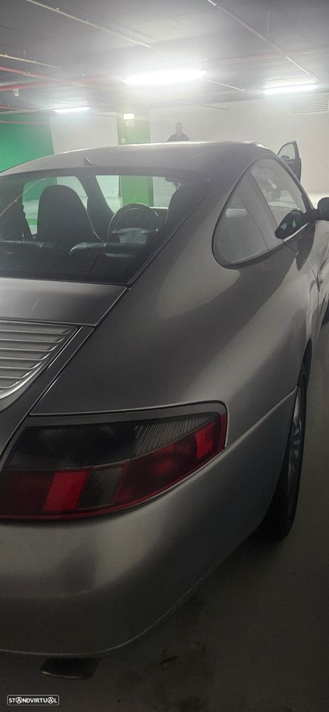 Porsche 911 Série F - 5