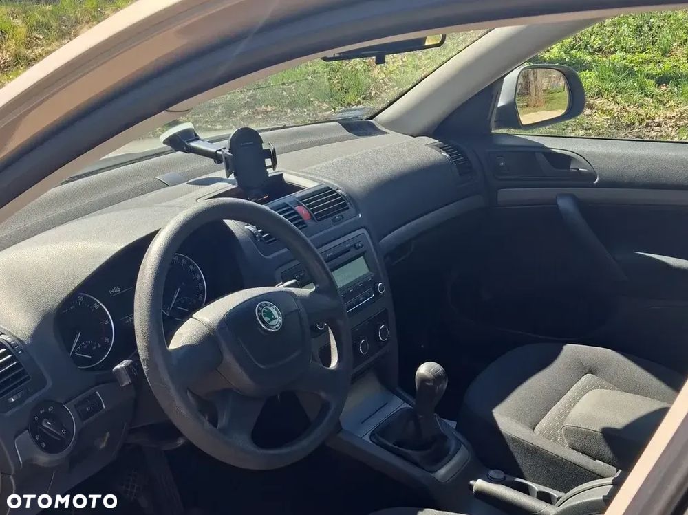 Skoda Octavia 1.4 Mint - 21