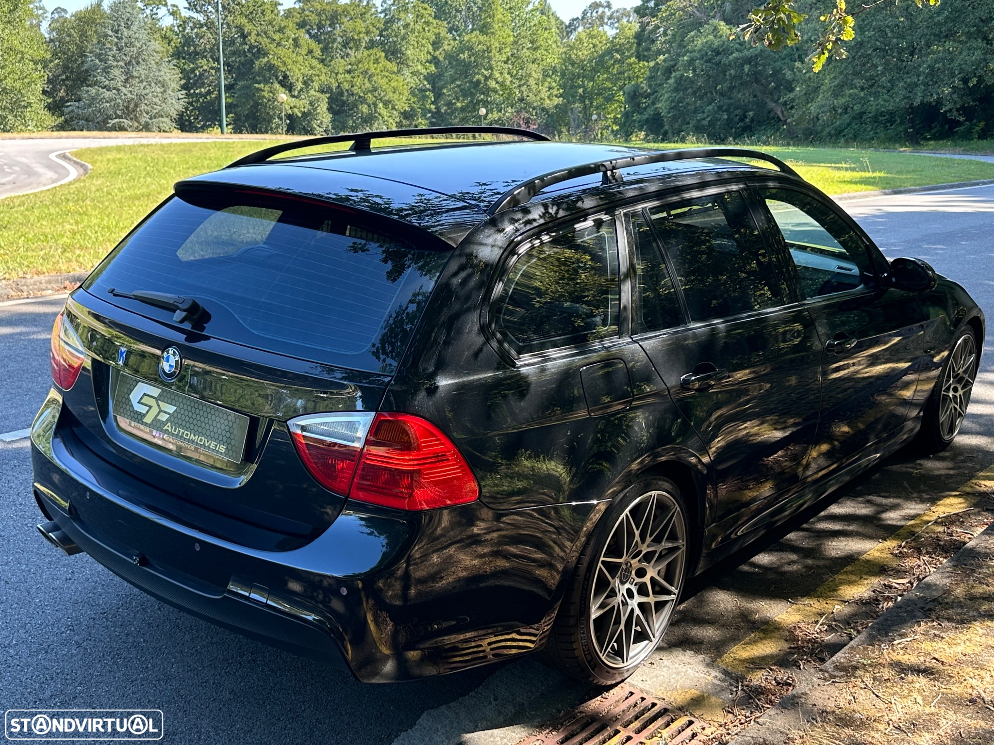 BMW 320 d Touring Exclusive - 3