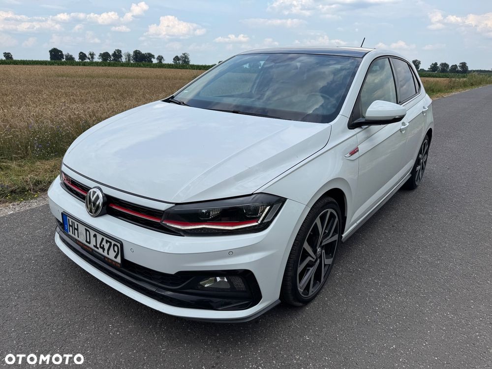Volkswagen Polo 2.0 TSI DSG GTI - 8