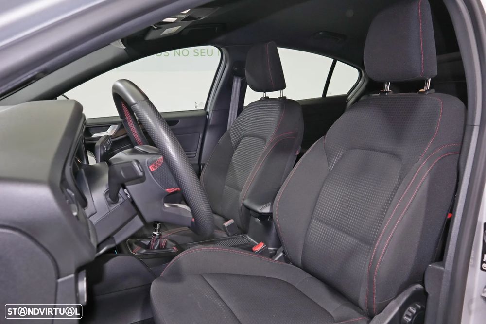 Ford Focus 1.0 EcoBoost MHEV ST-Line - 7