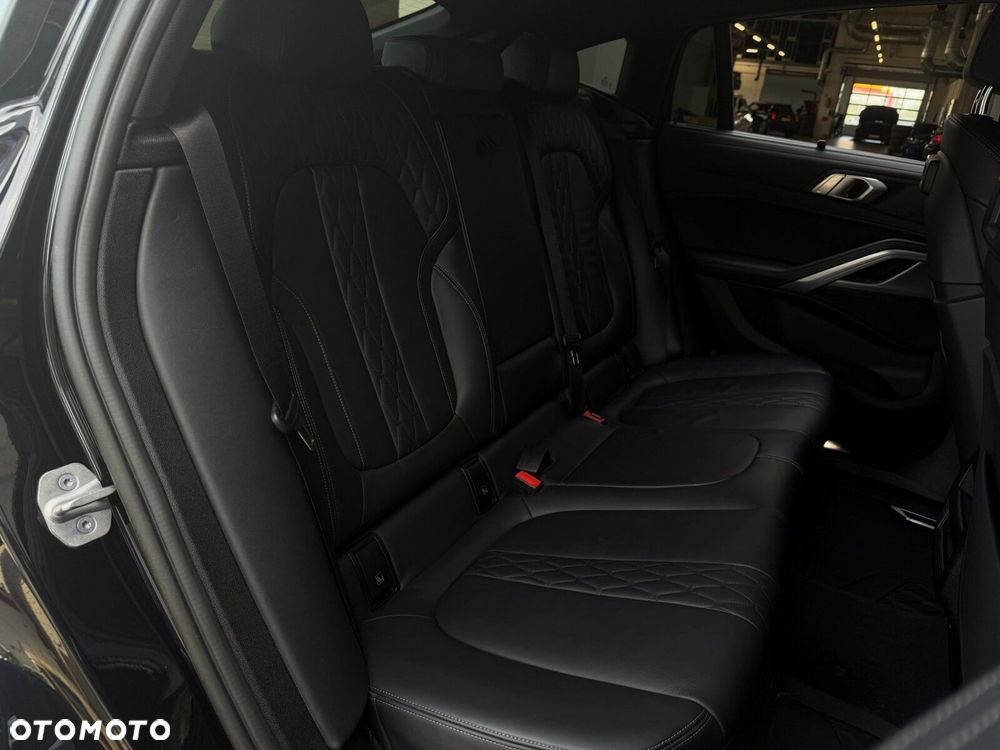 BMW X6 - 19